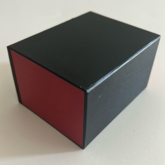 💙 GUESS Vintage Navy Blue & Red Jewelry / Watch Gift Box - Picture 6 of 8